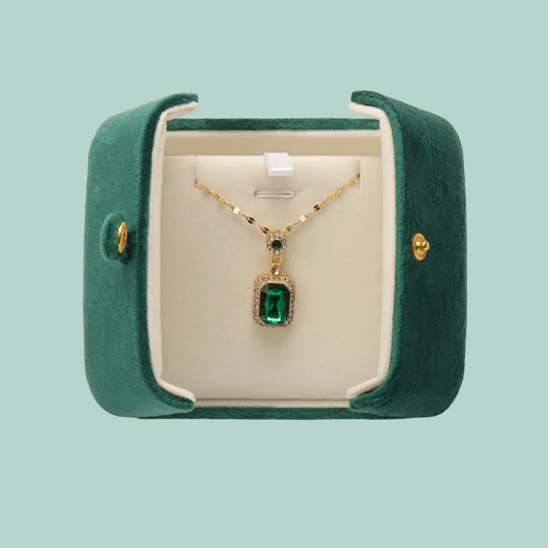 Necklace Boxes